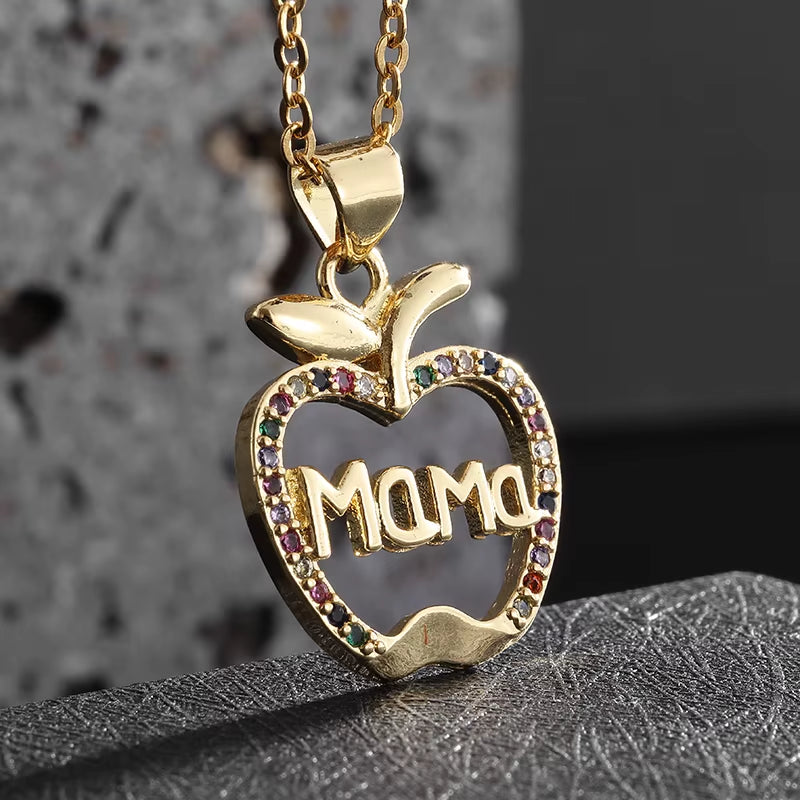 Fashion Magnetic Folding Heart Necklace for Women Cute 4 Heart Clover Necklace Female Jewelry Gift