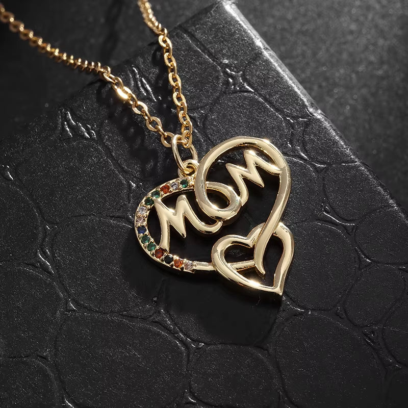 Fashion Magnetic Folding Heart Necklace for Women Cute 4 Heart Clover Necklace Female Jewelry Gift