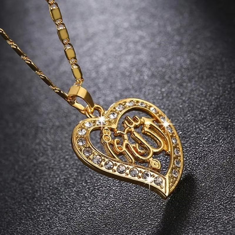 Fashion Magnetic Folding Heart Necklace for Women Cute 4 Heart Clover Necklace Female Jewelry Gift