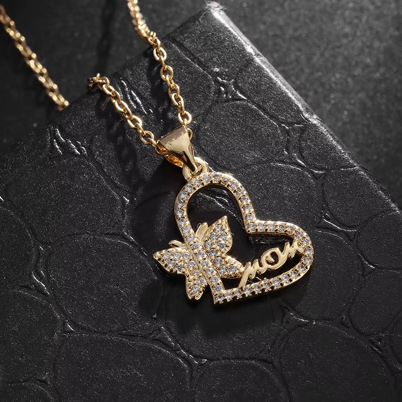 Fashion Magnetic Folding Heart Necklace for Women Cute 4 Heart Clover Necklace Female Jewelry Gift