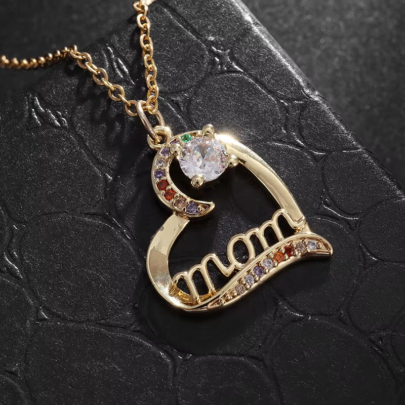 Fashion Magnetic Folding Heart Necklace for Women Cute 4 Heart Clover Necklace Female Jewelry Gift