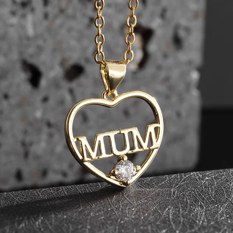 Fashion Magnetic Folding Heart Necklace for Women Cute 4 Heart Clover Necklace Female Jewelry Gift